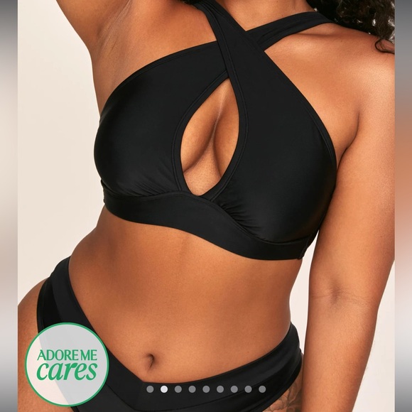 Demi Contour Bikini - Picture 2 of 9